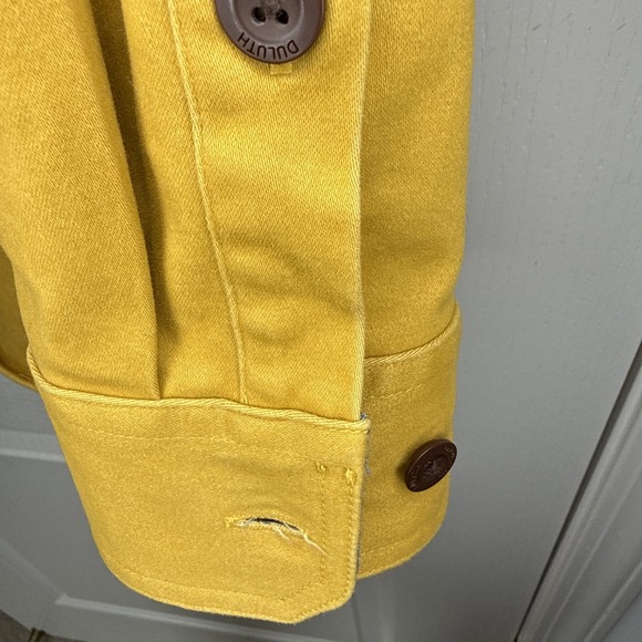 Co. "Duluth Untucked" Men's XL Button Down Shirt | Mustard Gold | Denim - Picture 4 of 9